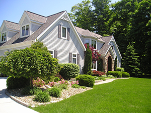 Landscapers and Lawncare Services in Muscatine, IA